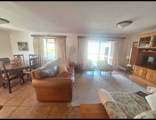 3 BEDROOM HOUSE FOR SALE IN ISLAND VIEW